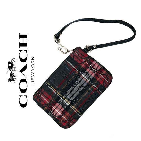 Coach Poppy Tartan Plaid Wristlet 2024 - Picture 1 of 3
